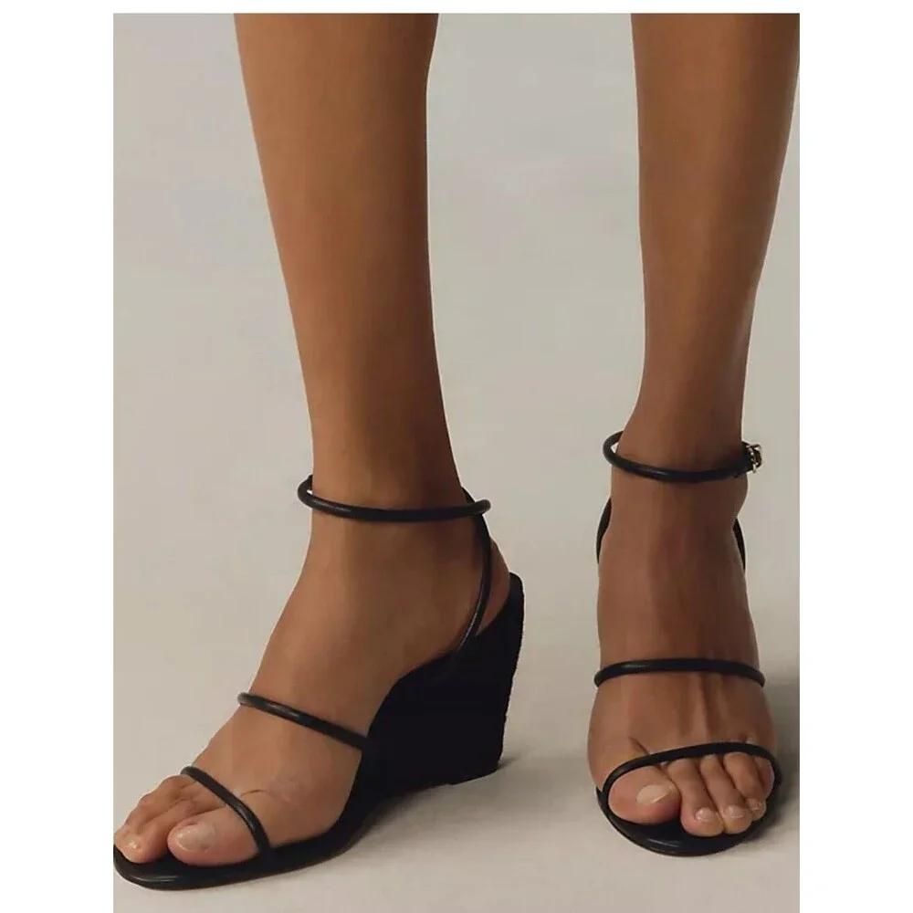 Anthropologie Strappy Black Textured Wedge Heels Size 11 Adjustable Buckle Sexy